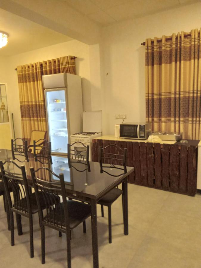Bed and Breakfast Sky Bloom Homagama Экстерьер фото